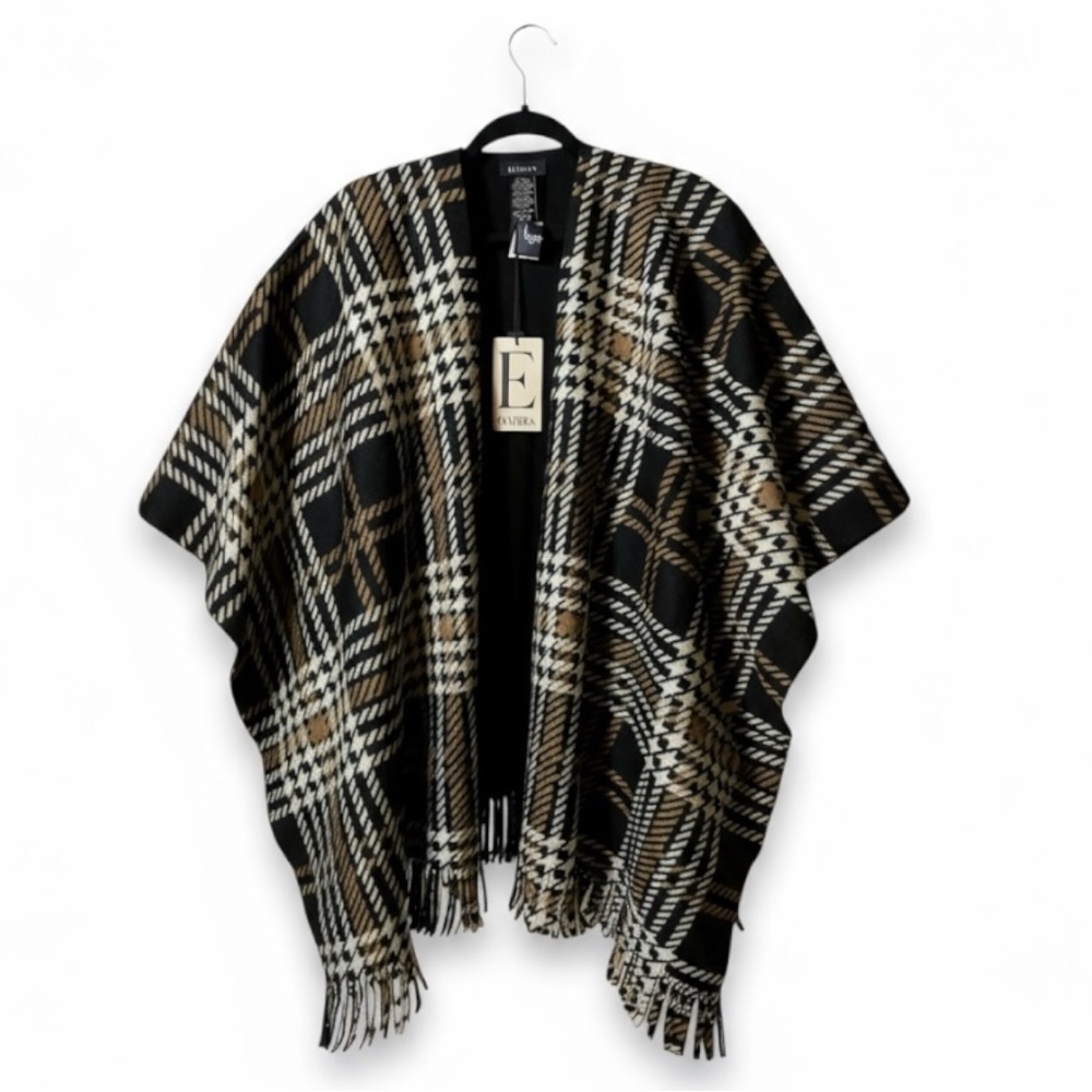 Chic Plaid Cape in Black and Brown